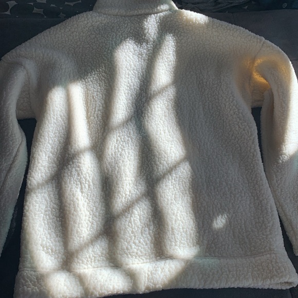 Beautiful jcrew fleece quarter zip - Picture 3 of 3
